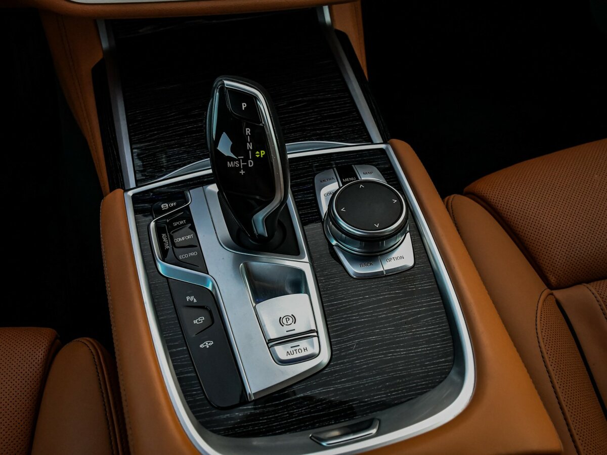Купить BMW 7 серии с пробегом. Фото: #14