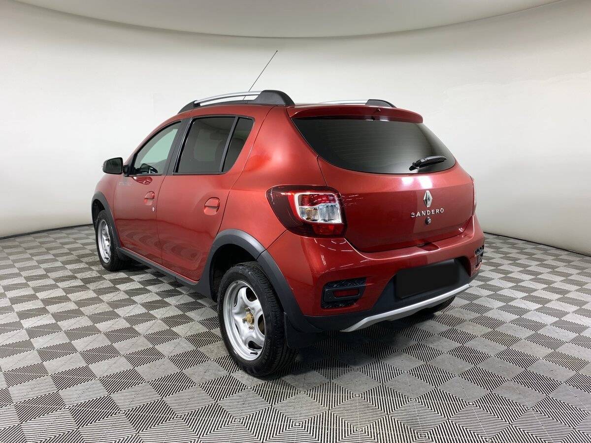 Купить Renault Sandero с пробегом. Фото: #6