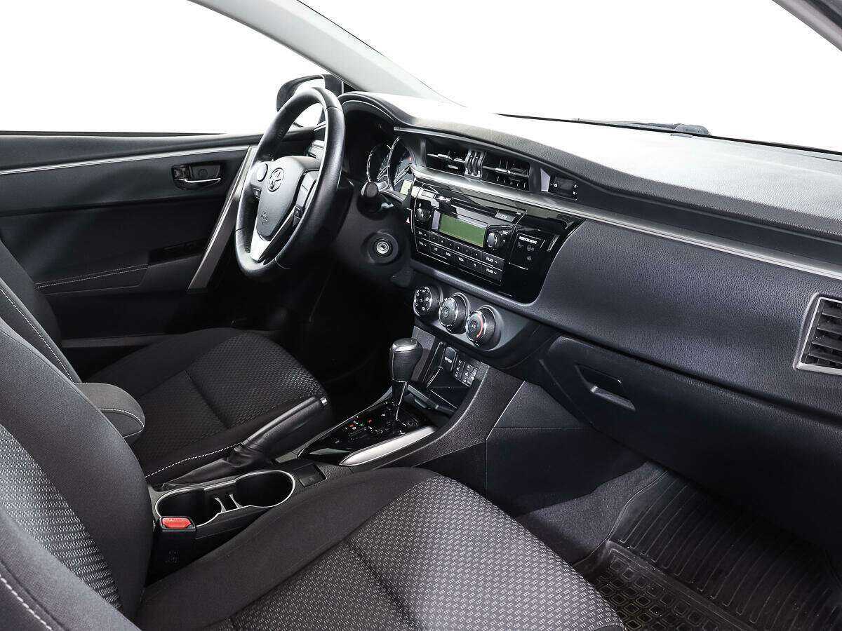 Купить Toyota Corolla с пробегом. Фото: #7