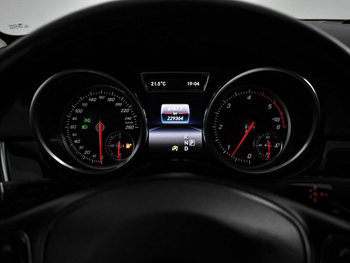 Купить Mercedes-Benz GLE с пробегом. Фото: #20