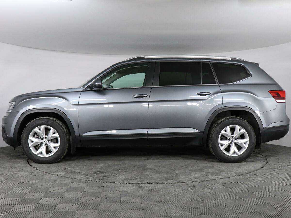 Купить Volkswagen Teramont с пробегом. Фото: #6
