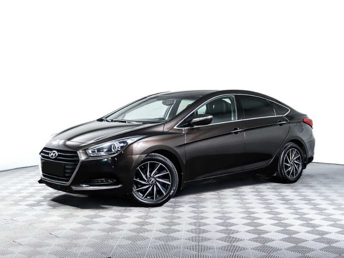 Купить Hyundai i40 с пробегом. Посмотреть фото