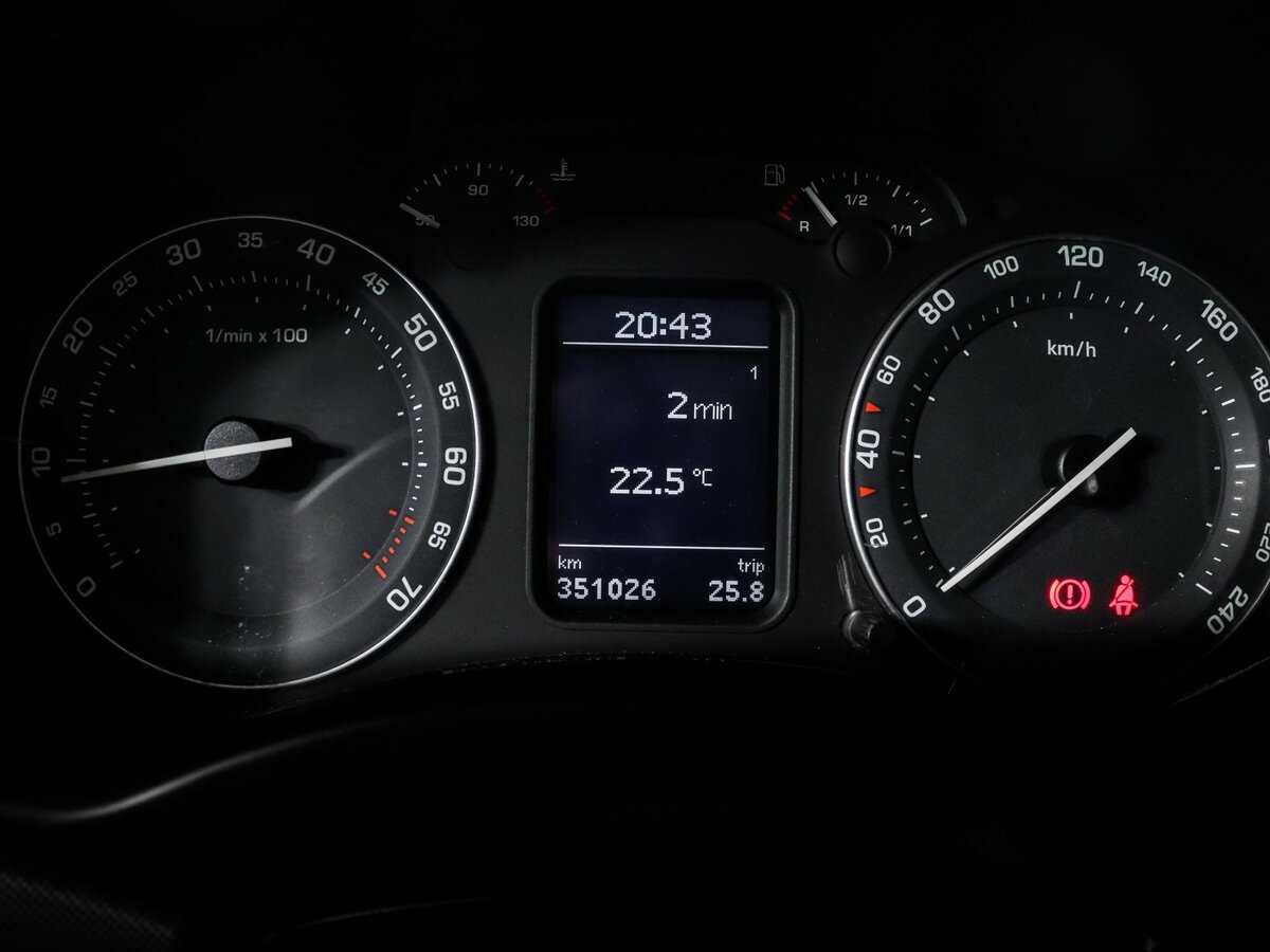 Купить Skoda Octavia с пробегом. Фото: #10