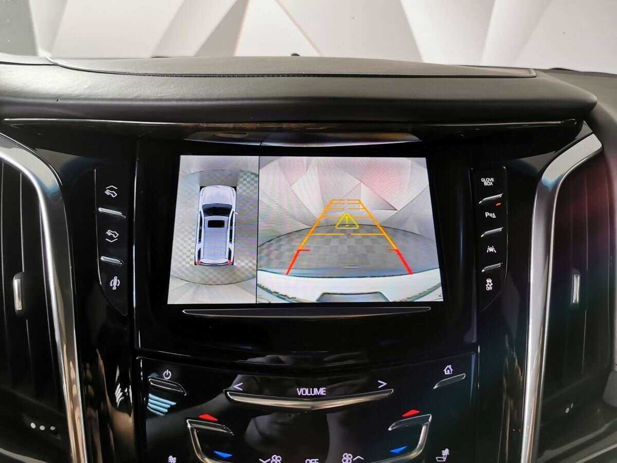 Купить Cadillac Escalade с пробегом. Фото: #15