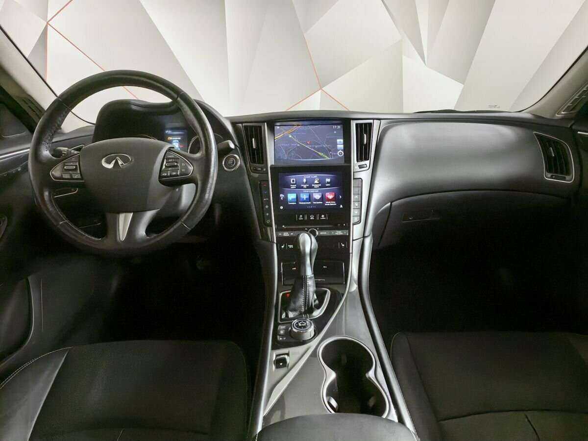 Купить Infiniti Q50 с пробегом. Фото: #9