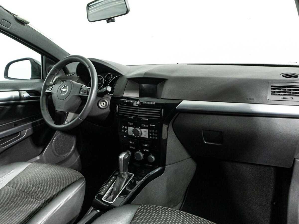Купить Opel Astra с пробегом. Фото: #8