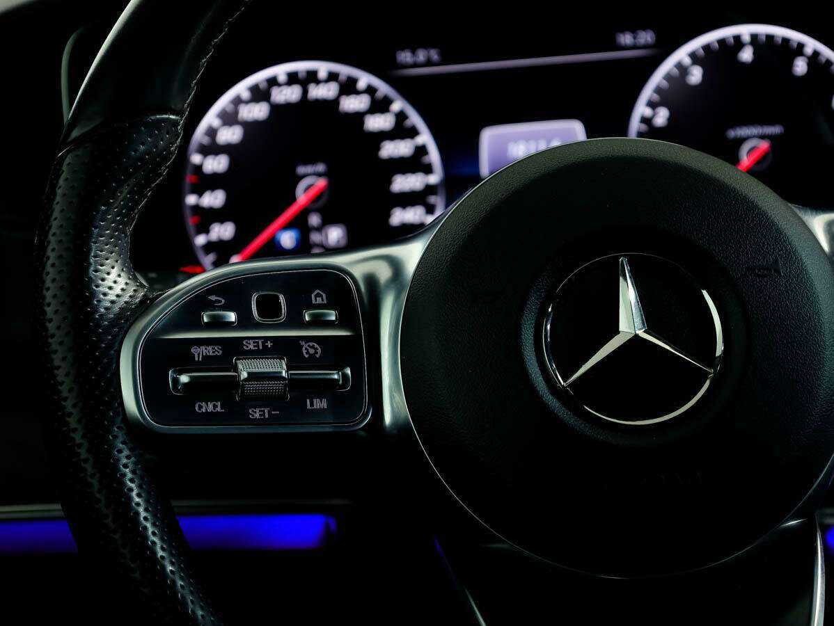Купить Mercedes-Benz E-Класс с пробегом. Фото: #18