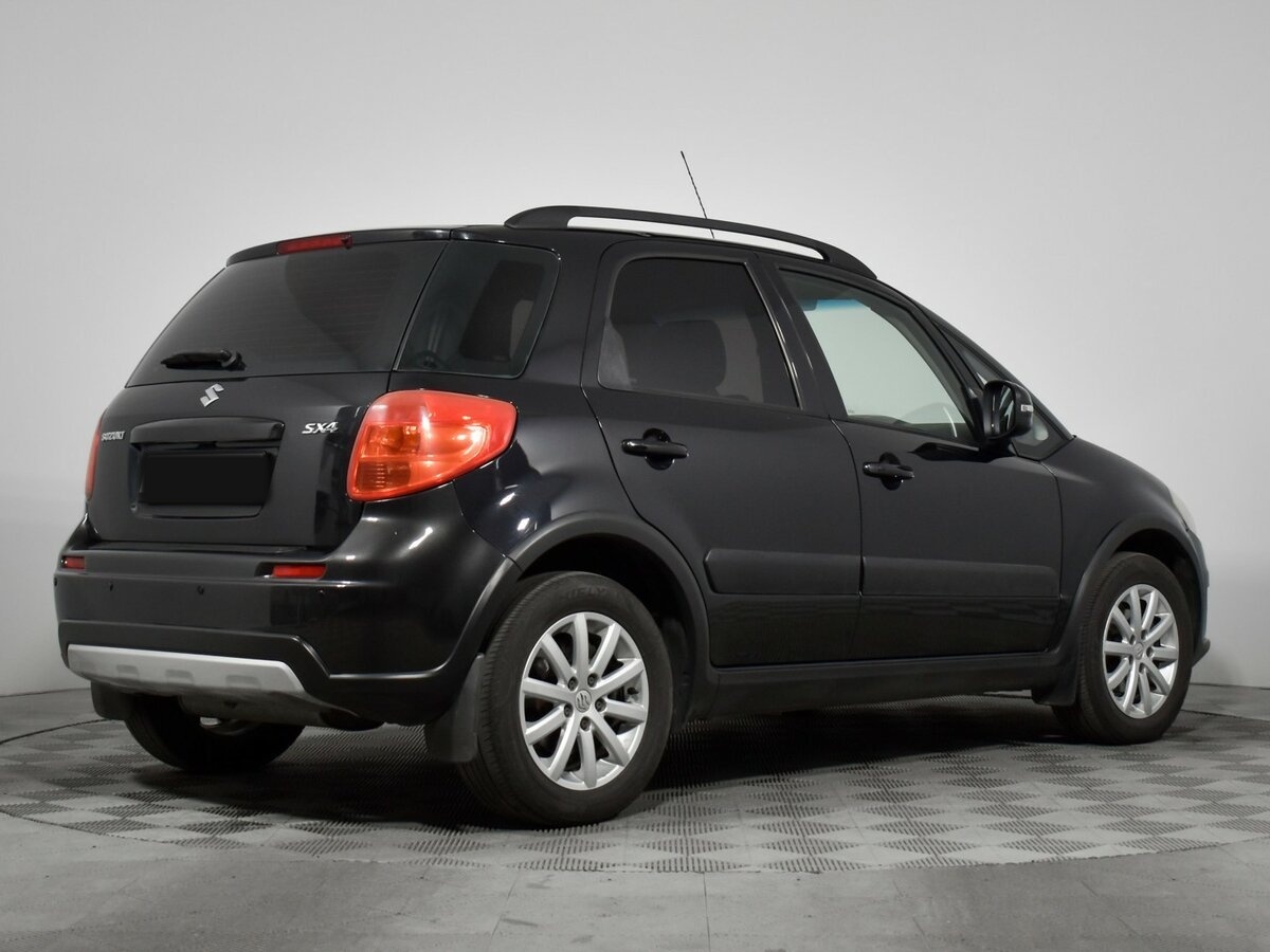 Купить Suzuki SX4 с пробегом. Фото: #3