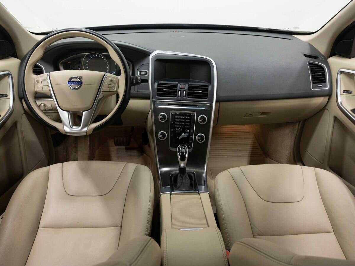Купить Volvo XC60 с пробегом. Фото: #14