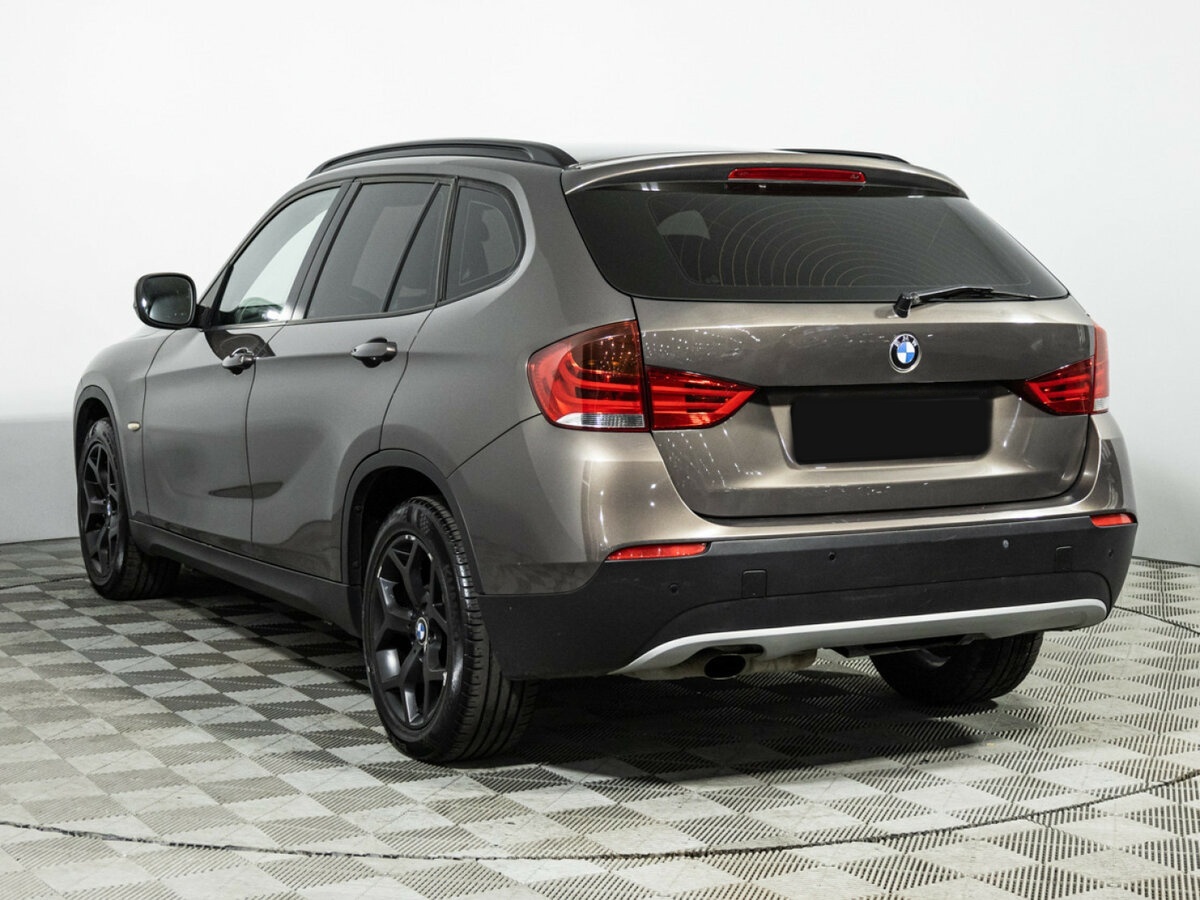 Купить BMW X1 с пробегом. Фото: #6