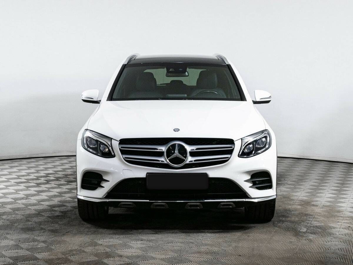 Купить Mercedes-Benz GLC с пробегом. Фото: #1
