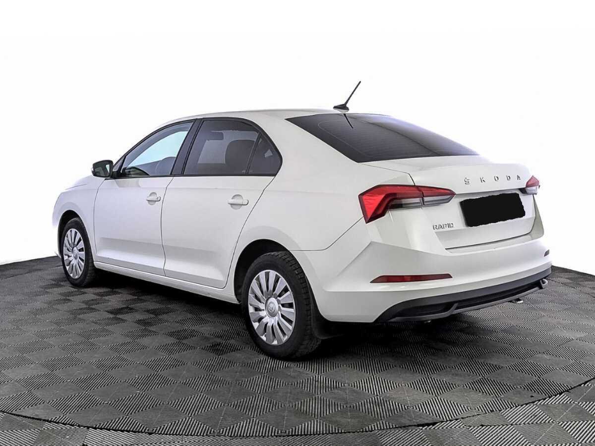 Купить Skoda Rapid с пробегом. Фото: #6
