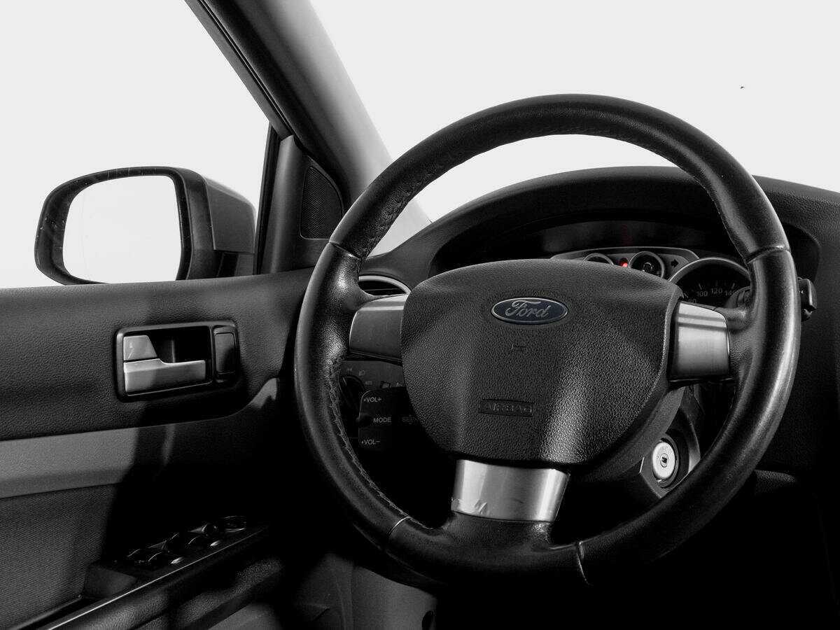 Купить Ford Focus с пробегом. Фото: #13