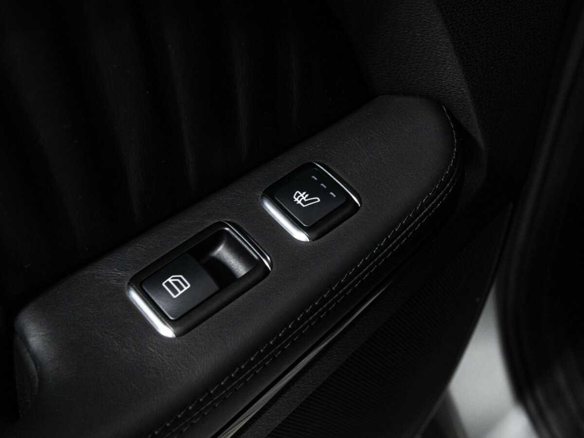 Купить Mercedes-Benz E-Класс с пробегом. Фото: #18
