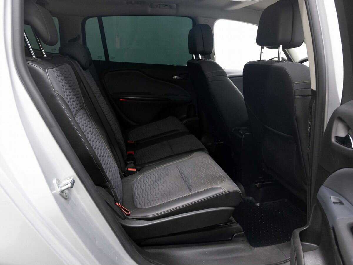 Купить Opel Zafira с пробегом. Фото: #9