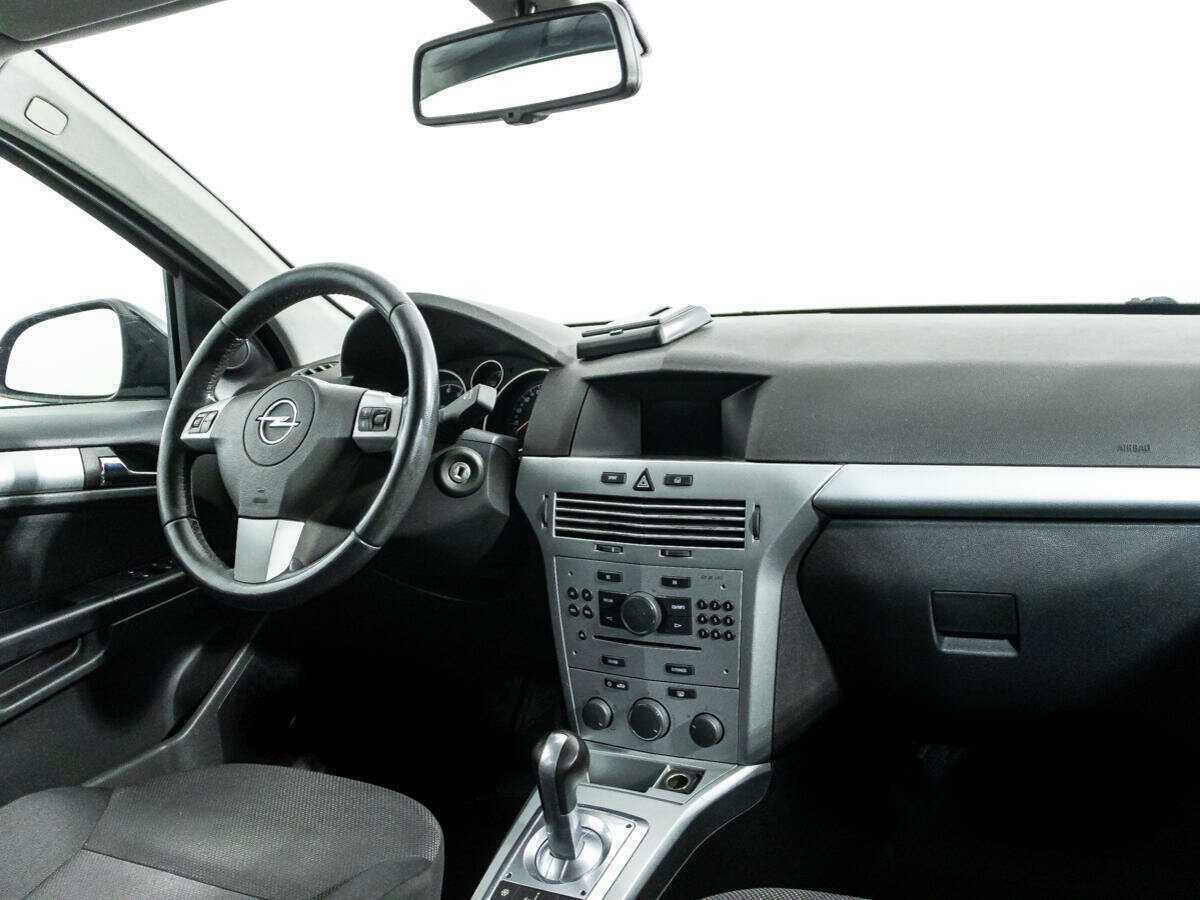 Купить Opel Astra с пробегом. Фото: #8