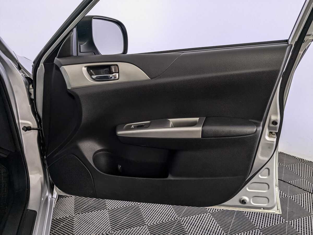 Купить Subaru Impreza с пробегом. Фото: #19