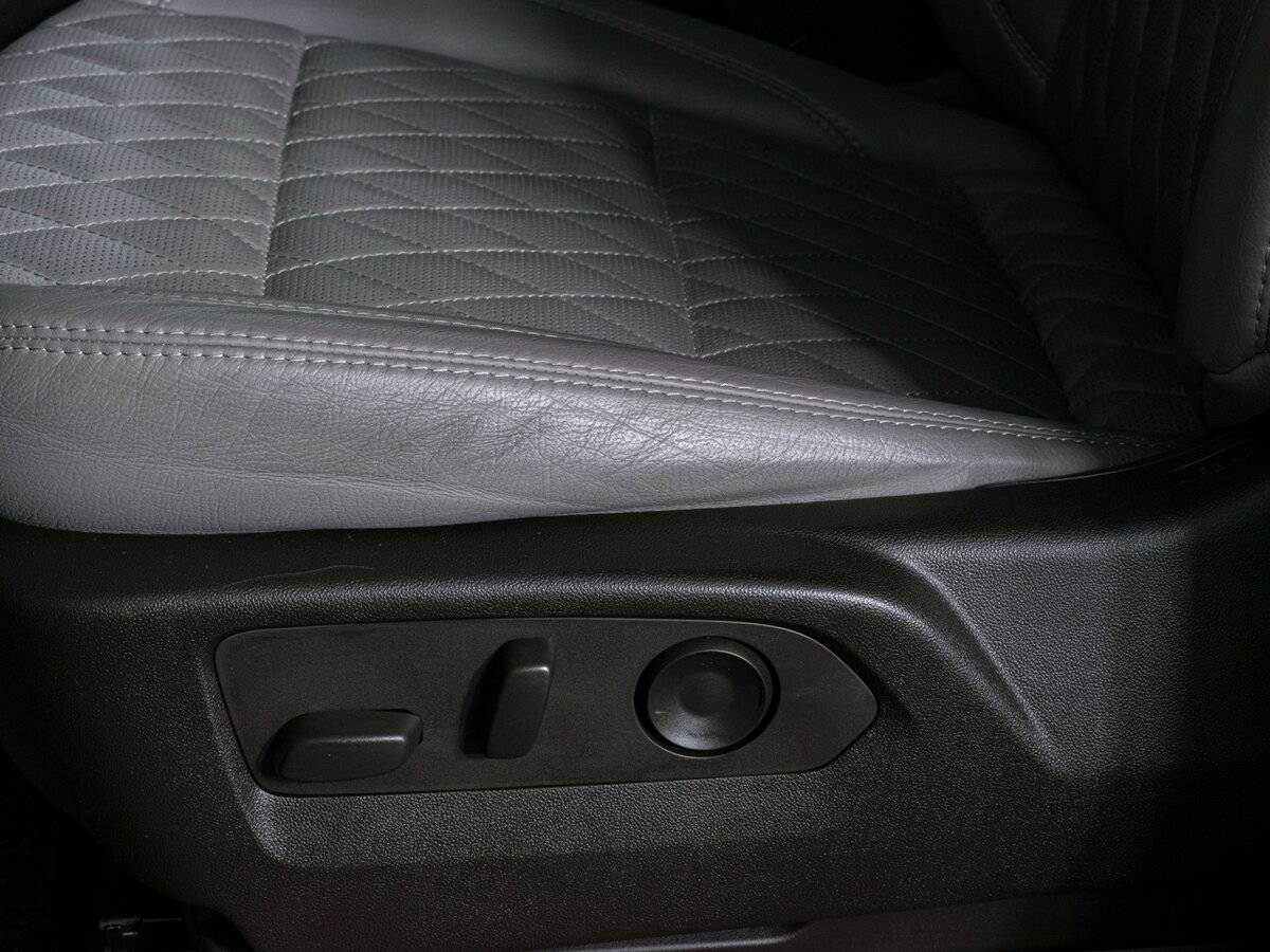 Купить Chevrolet Tahoe с пробегом. Фото: #18