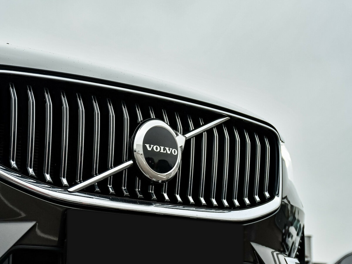 Купить Volvo XC60 с пробегом. Фото: #17