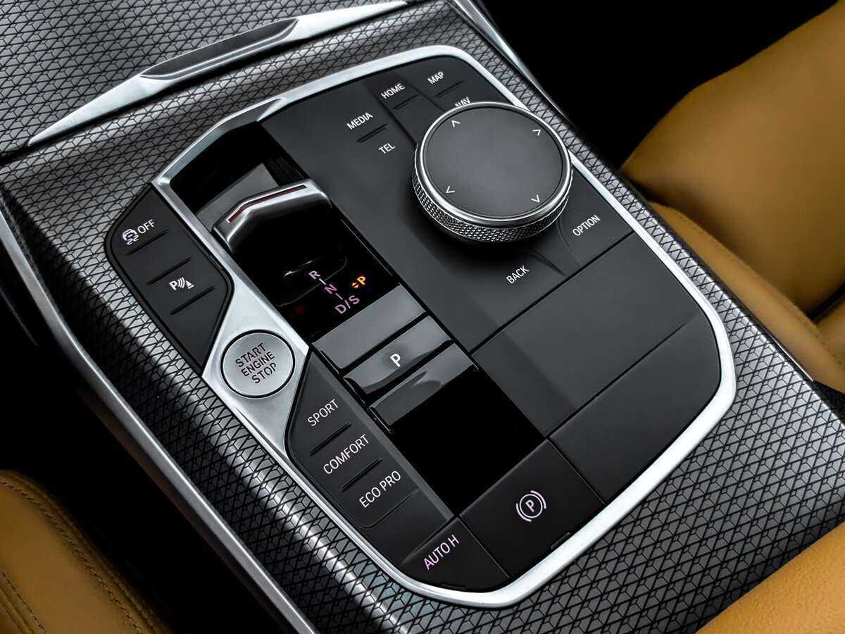 Купить BMW 3 серии с пробегом. Фото: #21
