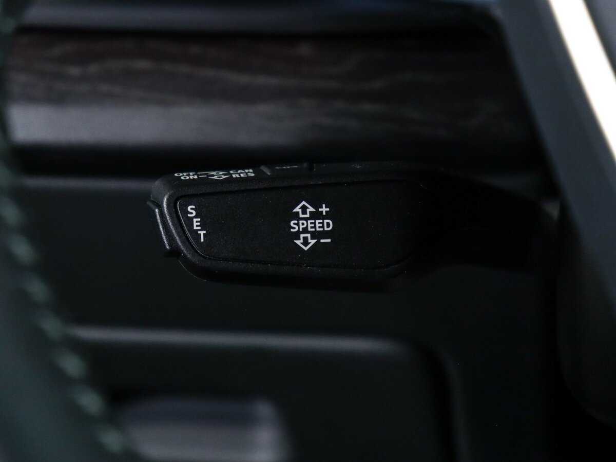 Купить Audi Q8 с пробегом. Фото: #19