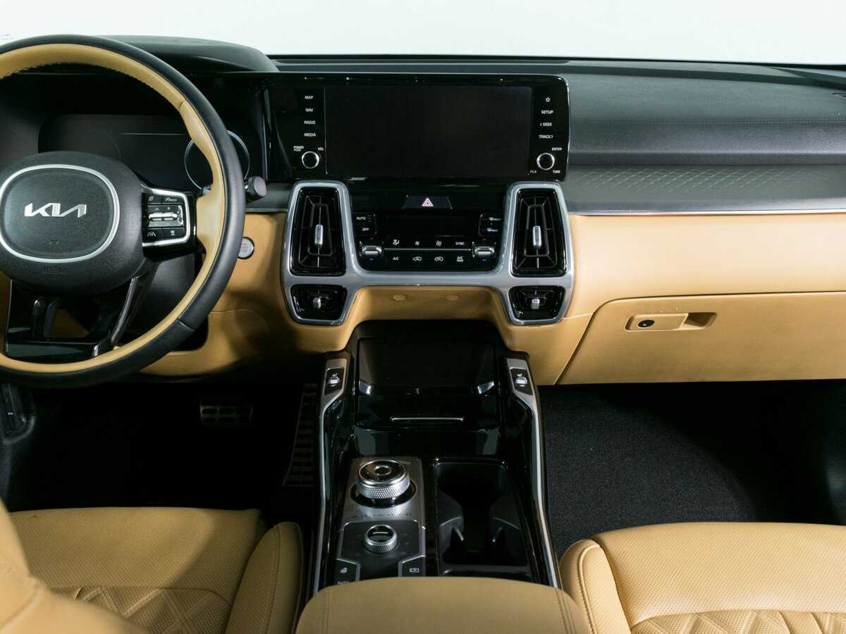 Купить Kia Sorento с пробегом. Фото: #11