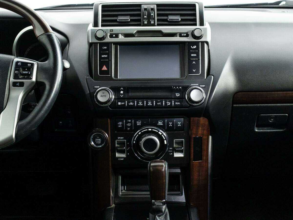 Купить Toyota Land Cruiser Prado с пробегом. Фото: #13