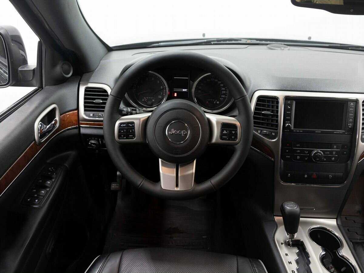 Купить Jeep Grand Cherokee с пробегом. Фото: #16