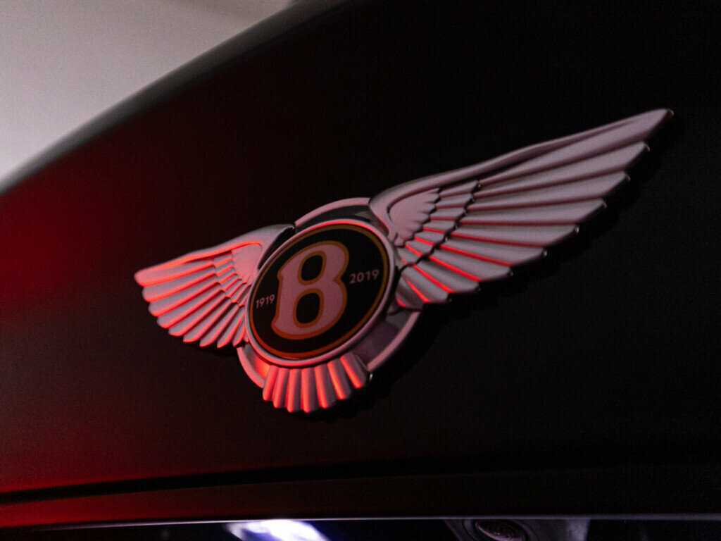 Купить Bentley Bentayga с пробегом. Фото: #30