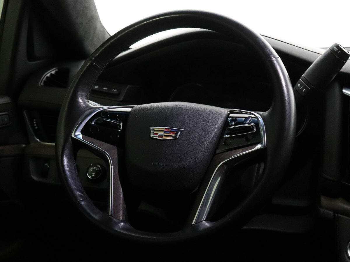 Купить Cadillac Escalade с пробегом. Фото: #18