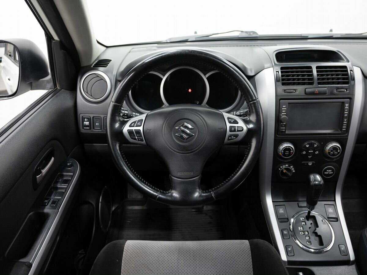 Купить Suzuki Grand Vitara с пробегом. Фото: #13