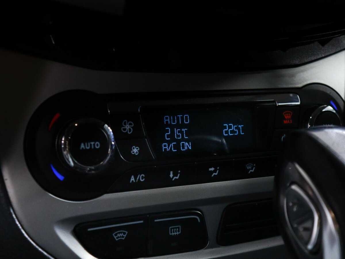Купить Ford Focus с пробегом. Фото: #13
