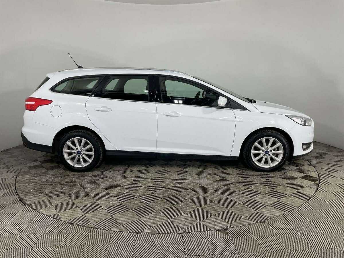 Купить Ford Focus с пробегом. Фото: #3