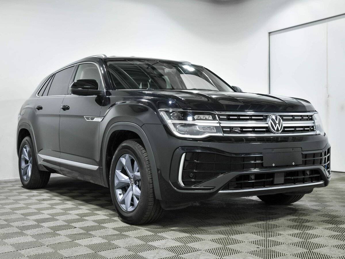 Купить Volkswagen Teramont с пробегом. Фото: #2