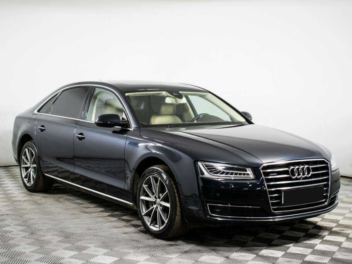 Купить Audi A8 с пробегом. Фото: #1
