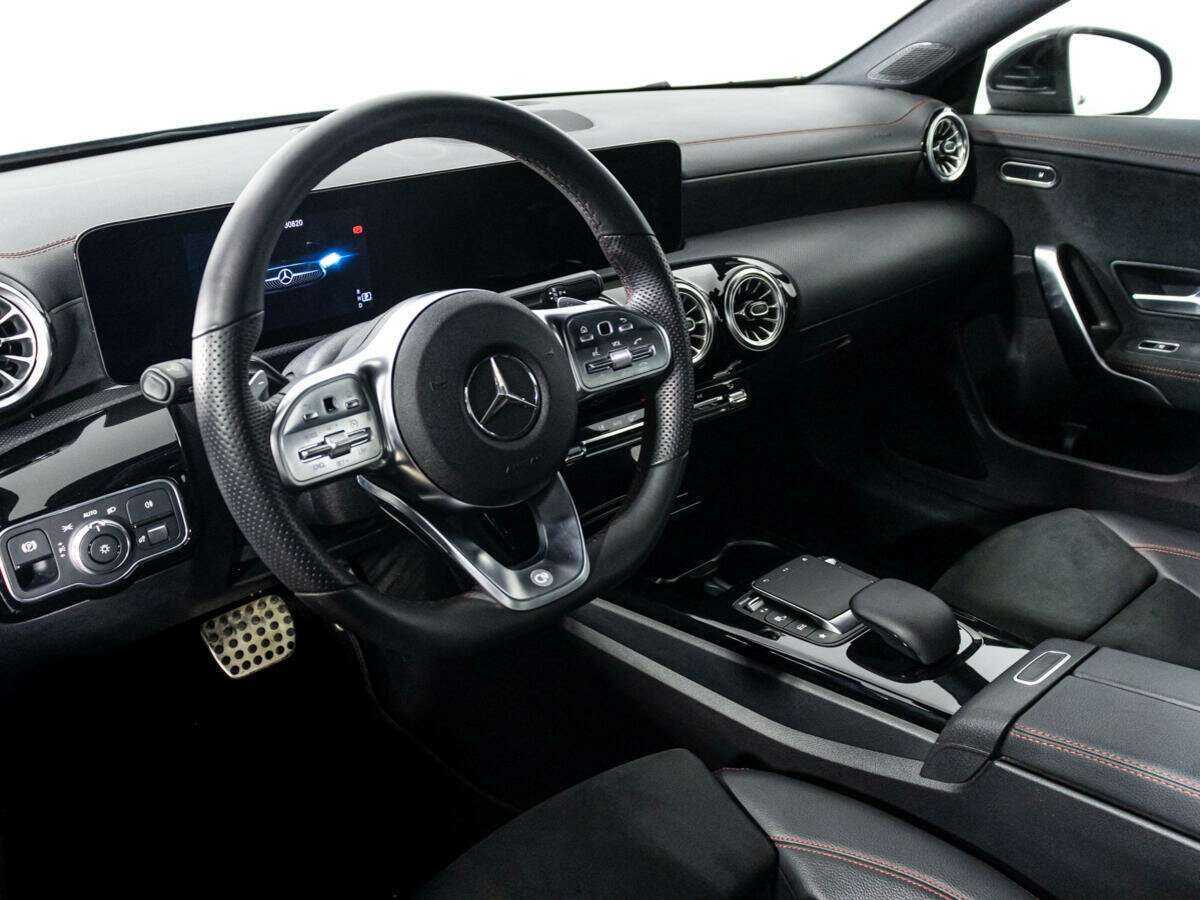 Купить Mercedes-Benz CLA с пробегом. Фото: #10