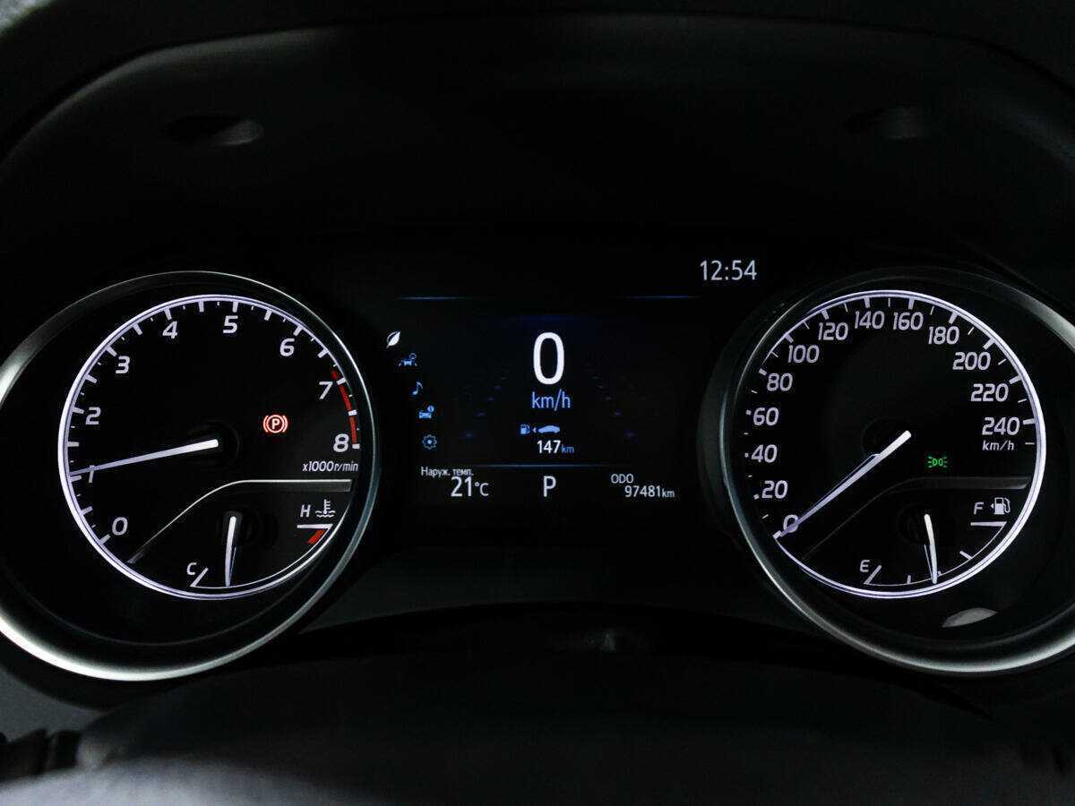 Купить Toyota Camry с пробегом. Фото: #11