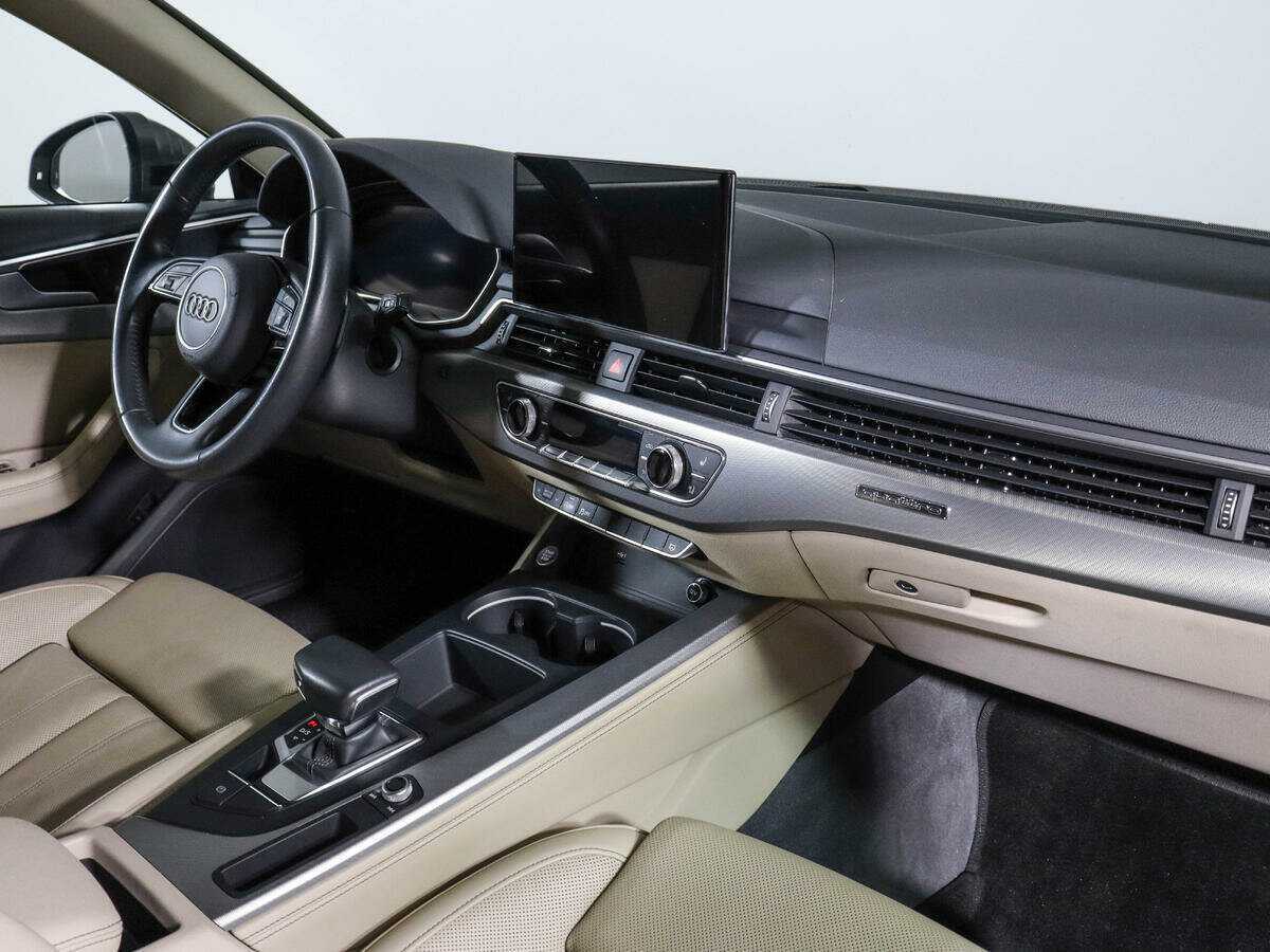 Купить Audi A4 с пробегом. Фото: #6