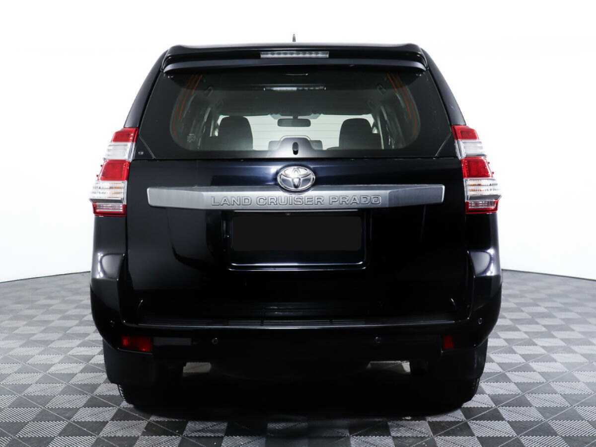 Купить Toyota Land Cruiser Prado с пробегом. Фото: #4
