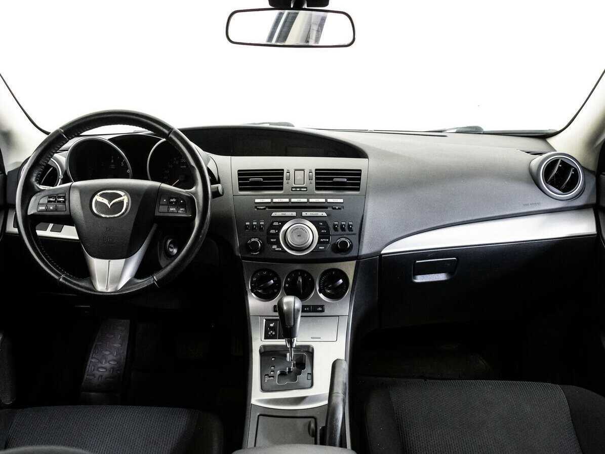 Купить Mazda 3 с пробегом. Фото: #9