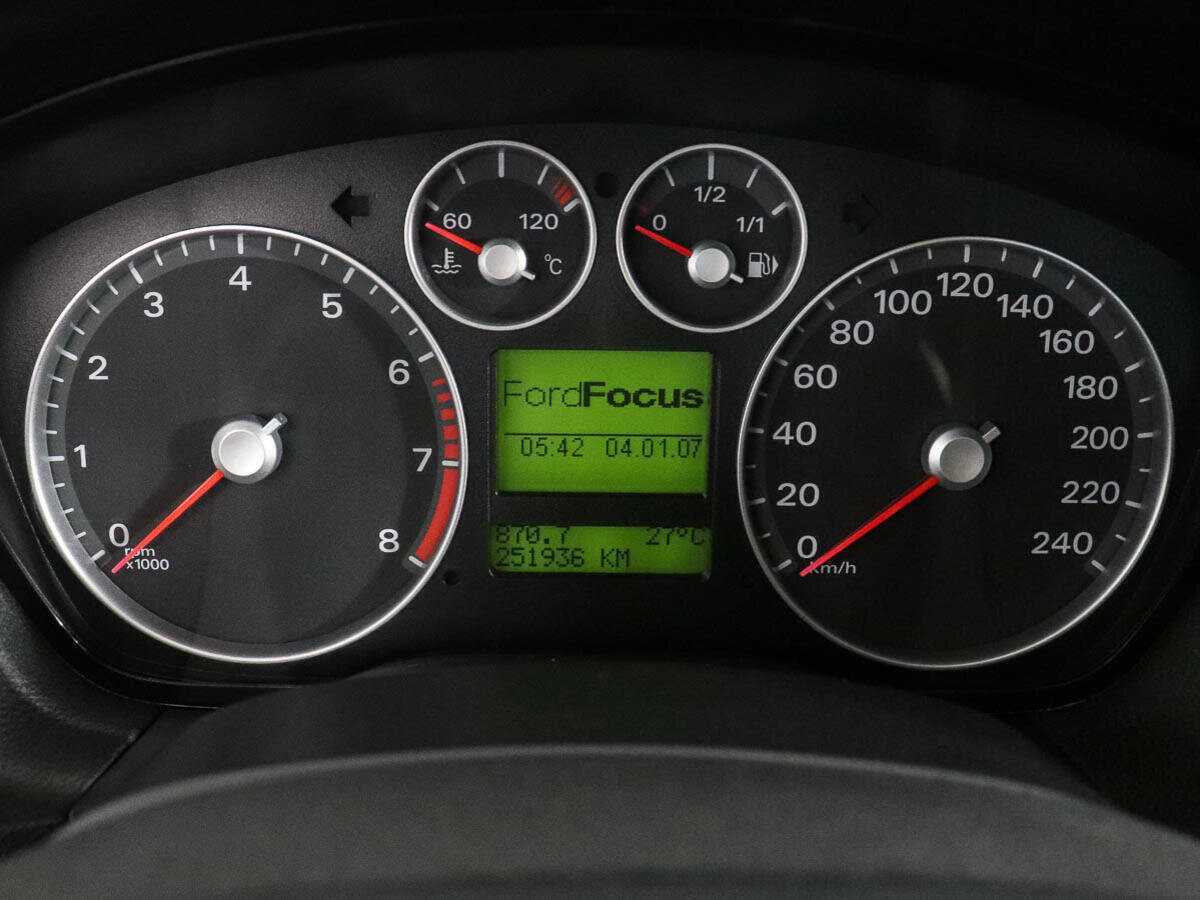 Купить Ford Focus с пробегом. Фото: #9