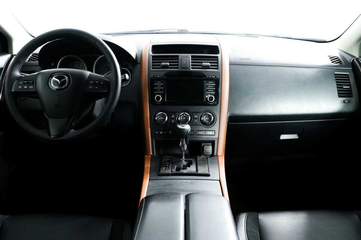 Купить Mazda CX-9 с пробегом. Фото: #10