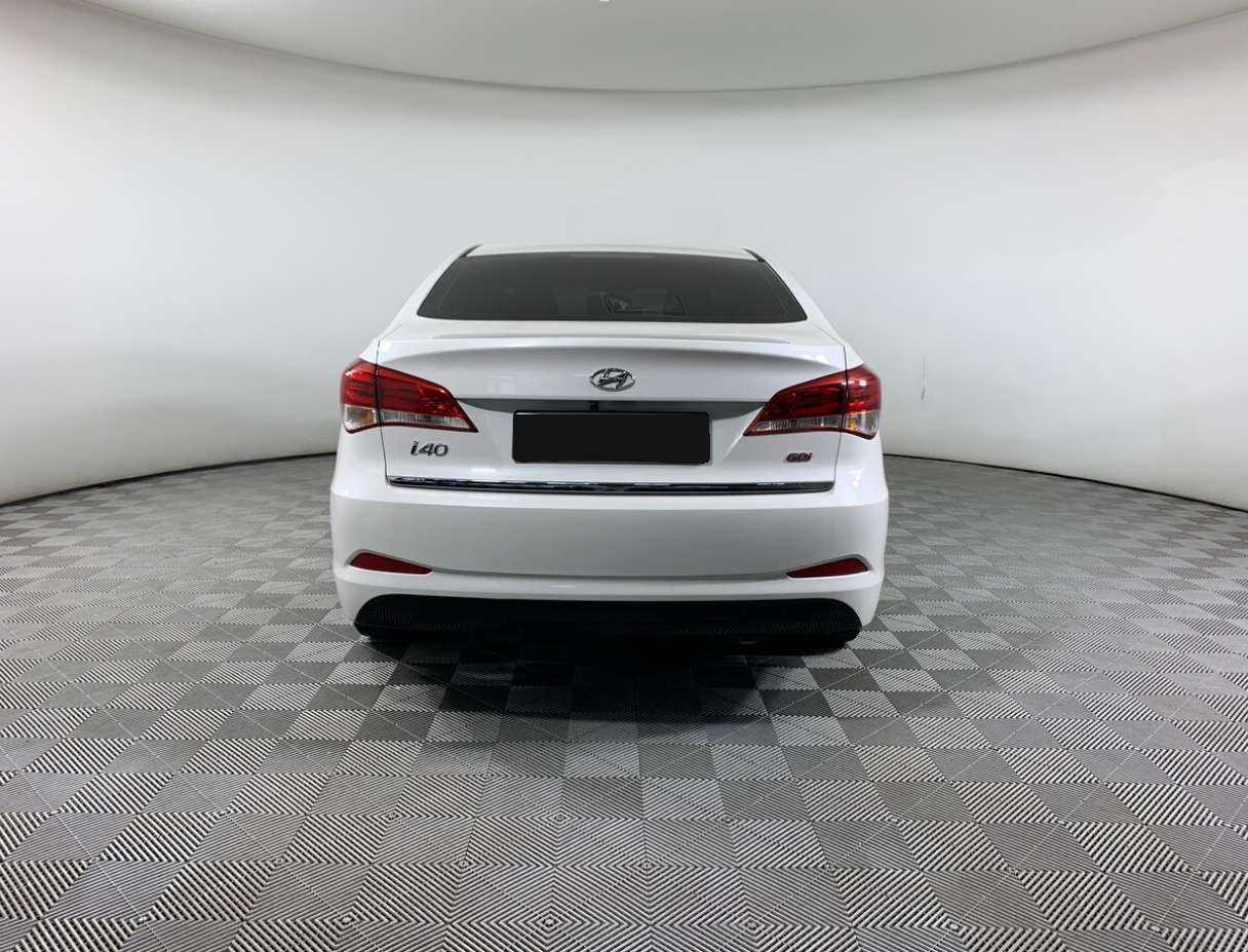 Купить Hyundai i40 с пробегом. Фото: #5