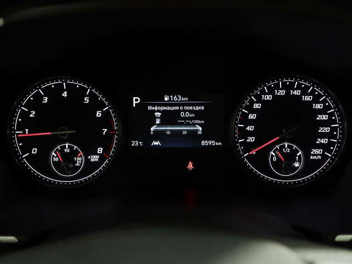 Купить Hyundai Santa Fe с пробегом. Фото: #14