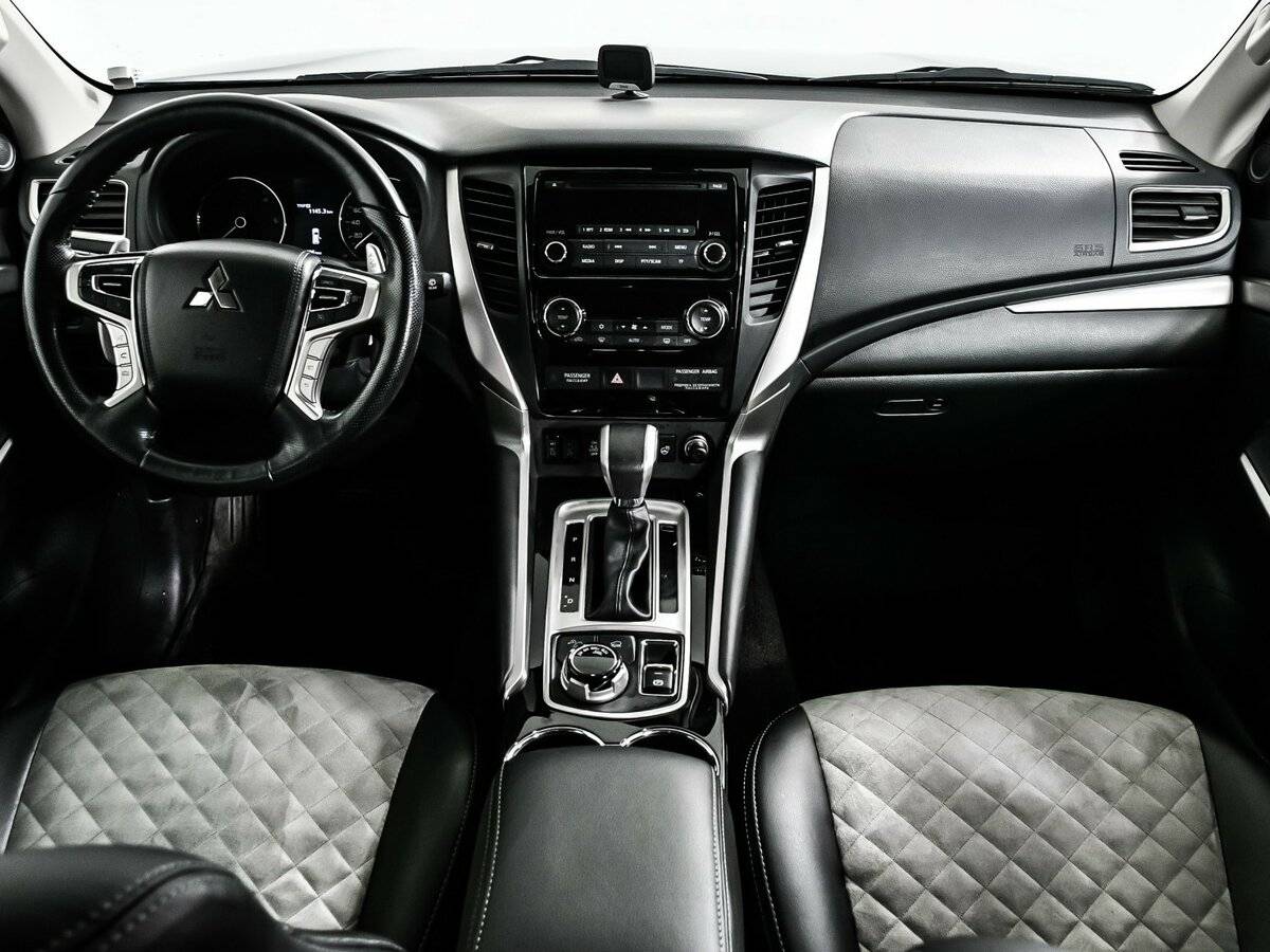 Купить Mitsubishi Pajero Sport с пробегом. Фото: #10