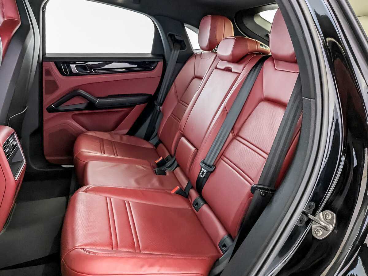 Купить Porsche Cayenne с пробегом. Фото: #11