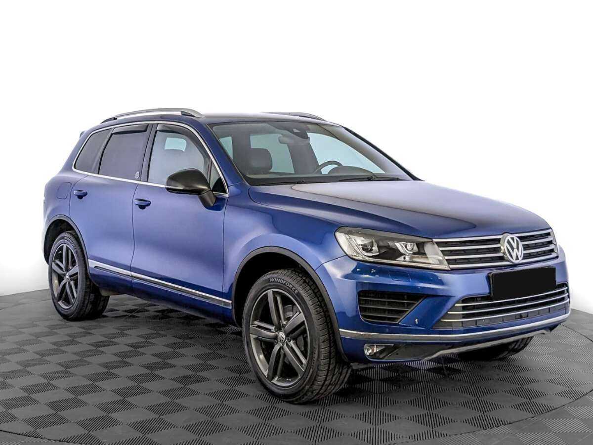 Купить Volkswagen Touareg с пробегом. Фото: #2