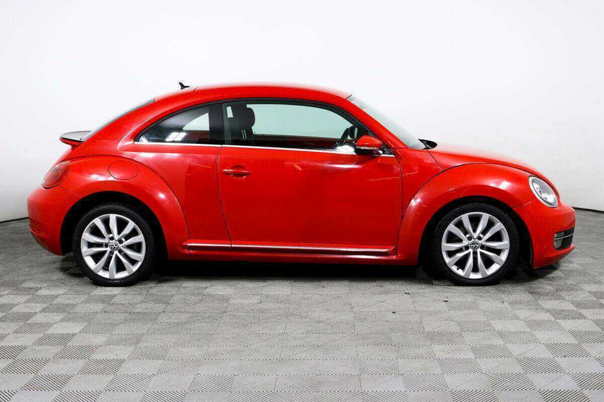 Купить Volkswagen Beetle с пробегом. Фото: #3