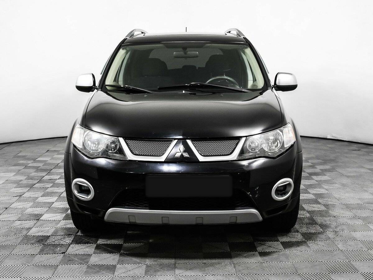 Купить Mitsubishi Outlander с пробегом. Фото: #1