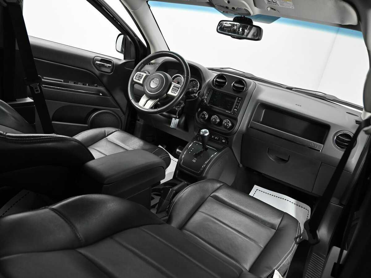 Купить Jeep Compass с пробегом. Фото: #12